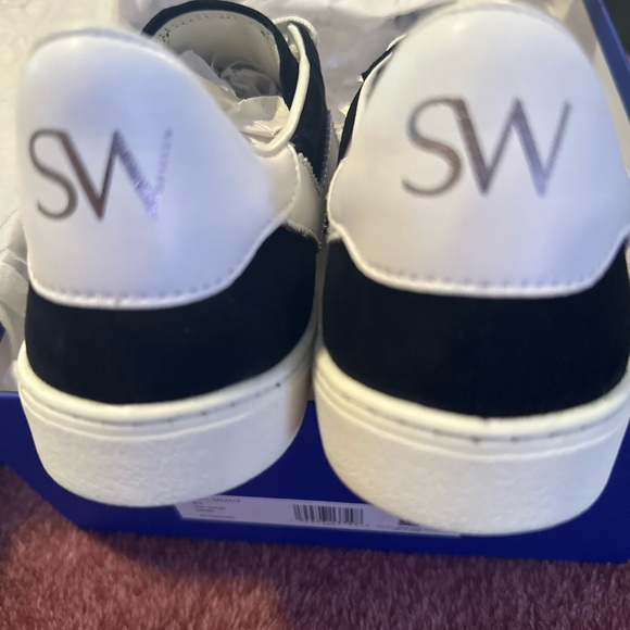 NWT Stuart Weitzman Daryl Sneakers, Black Suede!  Great sneakers!! - Picture 3 of 7
